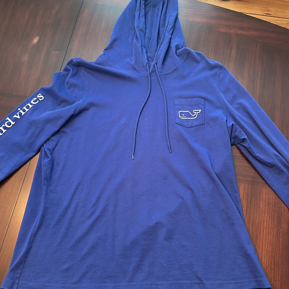 Vineyard Vine Hoodie Tee